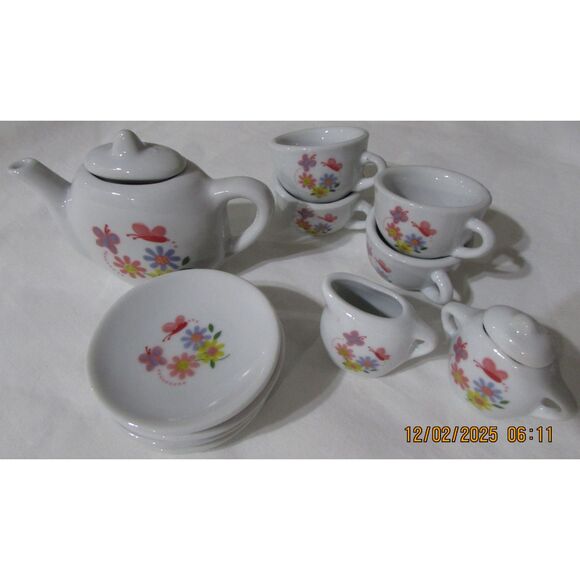 Boley Tasty Gourmet Childs Porcelain Tea Set 13 piece set flowers butterfly - Picture 1 of 4
